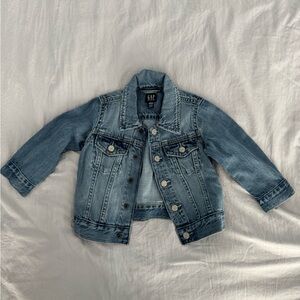 GAP Blue Jean Jacket Classic Denim Style